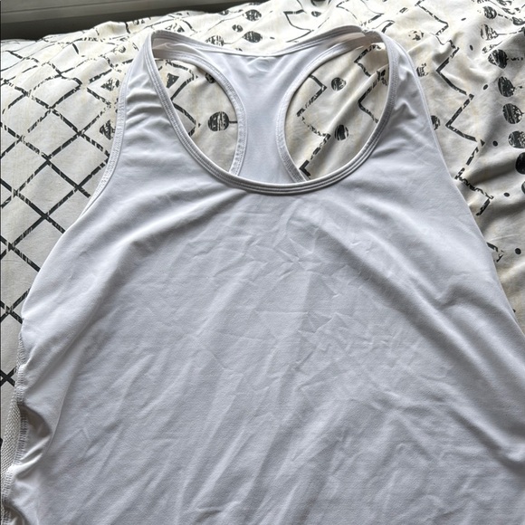 Fabletics White Racerback Tank Top - Picture 1 of 3